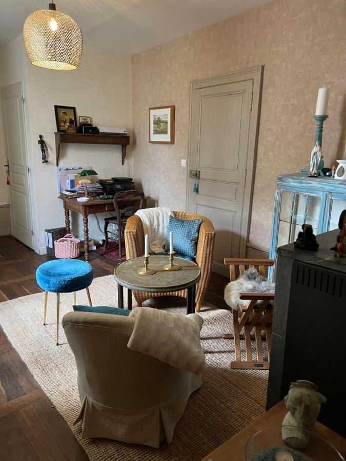 Bed and Breakfast Le Loriot Champagne-et-Fontaine Екстер'єр фото